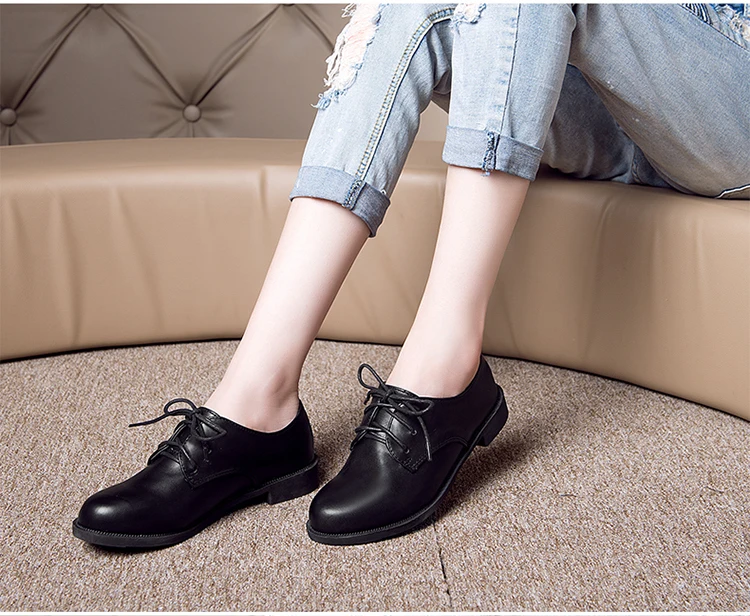Ariari/женские туфли-оксфорды в британском стиле; обувь с перфорацией типа «броги» из натуральной кожи в винтажном стиле; модные мокасины на плоской подошве с круглым носком на шнуровке; обувь на толстой мягкой подошве