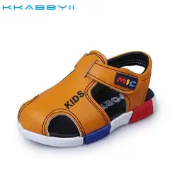 Kkabbyii мальчиков сандалии Новое поступление Летние кожаные модные сандалии для девочек обувь для детей пляжная повседневная обувь