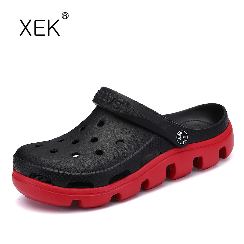 

Big Size women Causal Summer Sandals Causal Garden Crocus Clogs Soft Memory Foam Hospital Shoes For feMale Slip On Beach