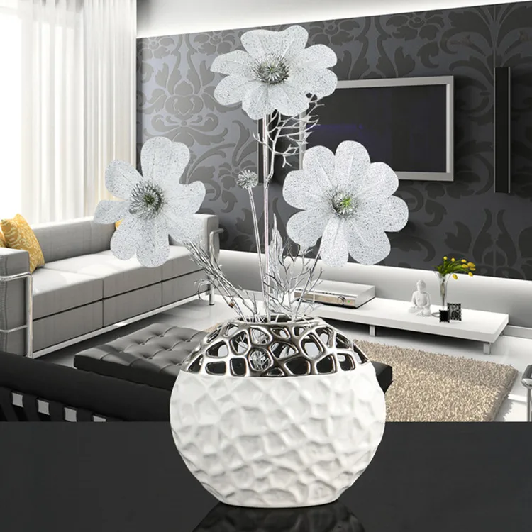 Brief-ceramic-silver-flower-vases-for-party-ceramic-flower-vase-creative-shell-white-Ceramic-vase-Office (2)