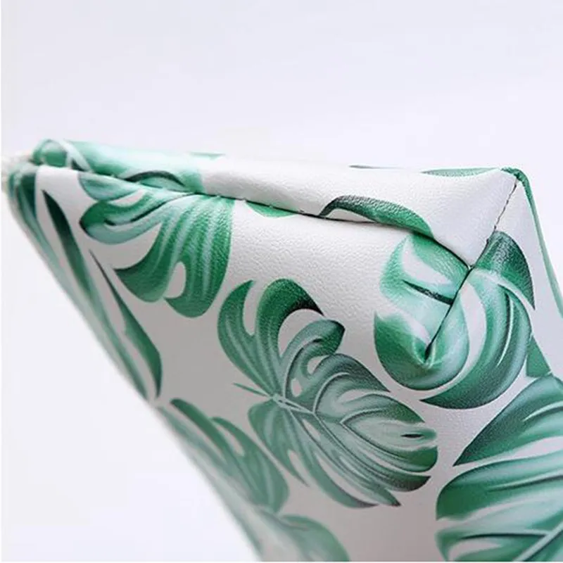 Large Capacity Leaf Cosmetic Bag Clutch Make Up Bag Neceser Zipper Portable 20*10cm Casual Make Up Organizer PU Beauty Bag Large Capacity Leaf Cosmetic Bag Clutch Make Up Bag Neceser Zipper Portable 20*10cm Casual Make Up Organizer PU Beauty Bag