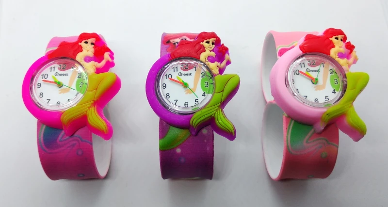 Красивая девушка часы детские розовые с Микки Маусом цветной резиновый ремешок Наручные часы для девочек детей Смотреть Montre Enfant