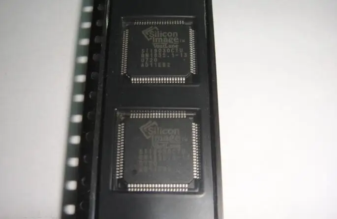 

10pcs/lot SIL9030 SIL9030CTU SIL TQFP80