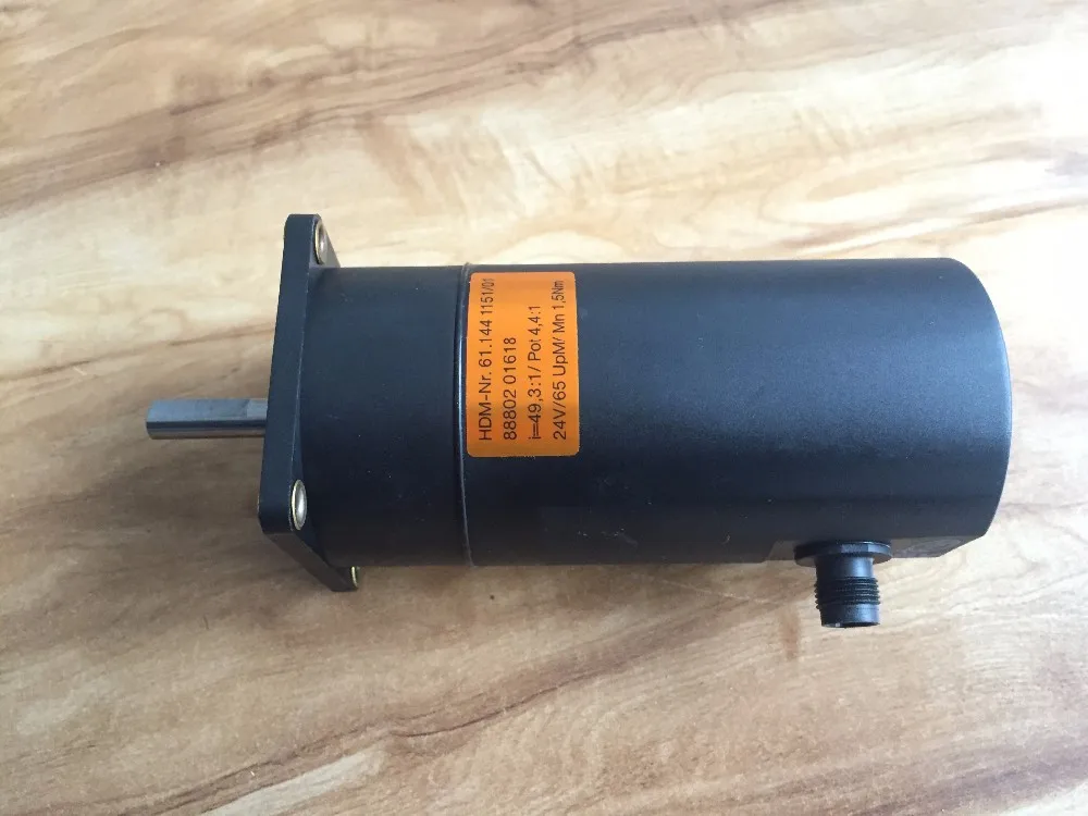 

1 Piece DHL Free Shipping 61.144.1151/01 Front Lay Motor for SM102 Printing Press Compatible 24V DC motor 61.144.1151