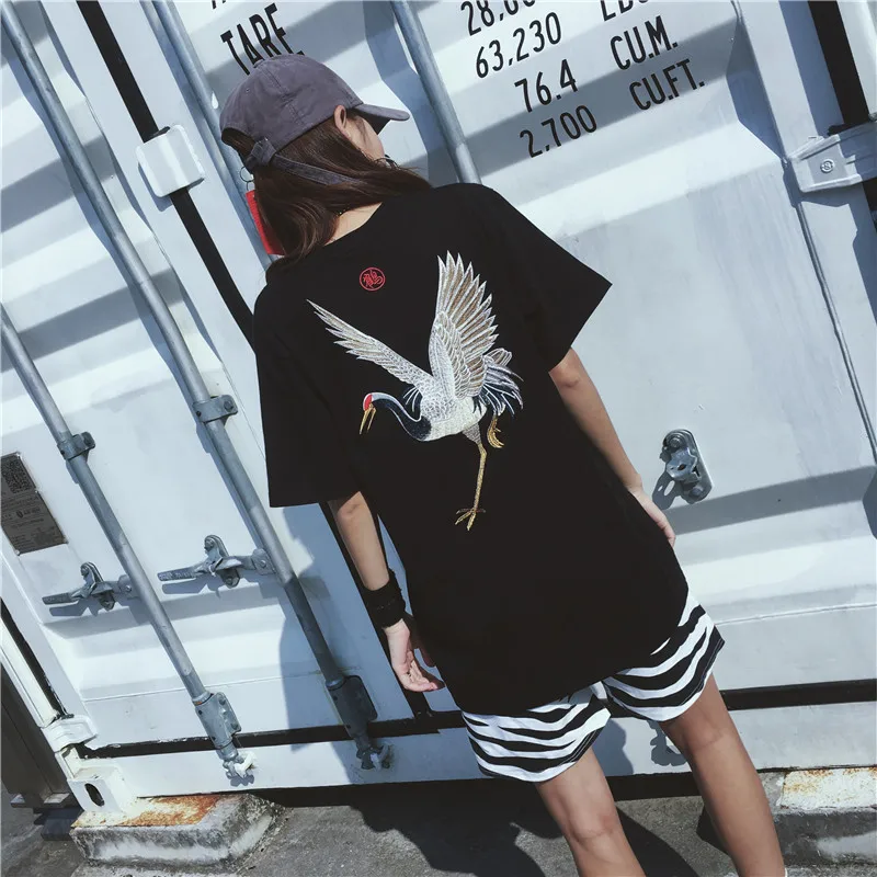 

Crane Embroidery Women Spring and Summer Chinese Style T-shirt 2019 New Loose Long Couples Korean Short-sleeved T-shirt