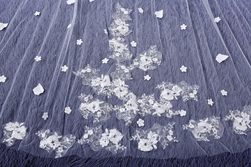 3 Meters Width 4 Meters Long Luxurious Wedding Veils Long Church Bridal Veil with Lace Appliques and Flowers SBV24