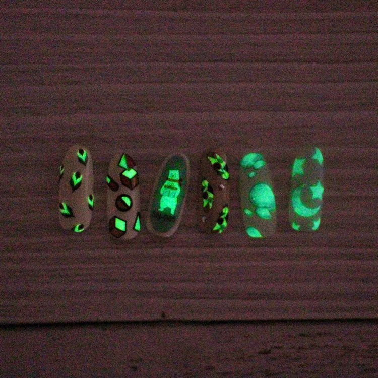 Наклейки для дизайна ногтей звездное небо светится в темноте сердце перо Луна Паттеры люминесцентные Наклейки переводная вода наклейки для ногтей RA027