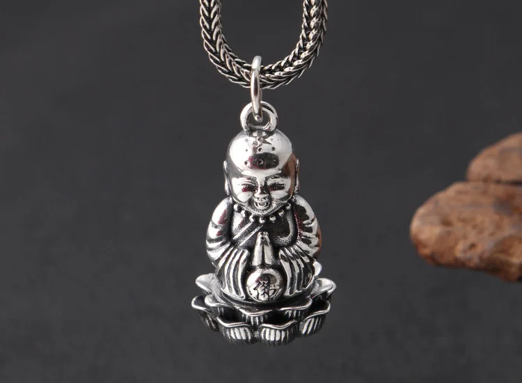 silver-buddha-pendant002f