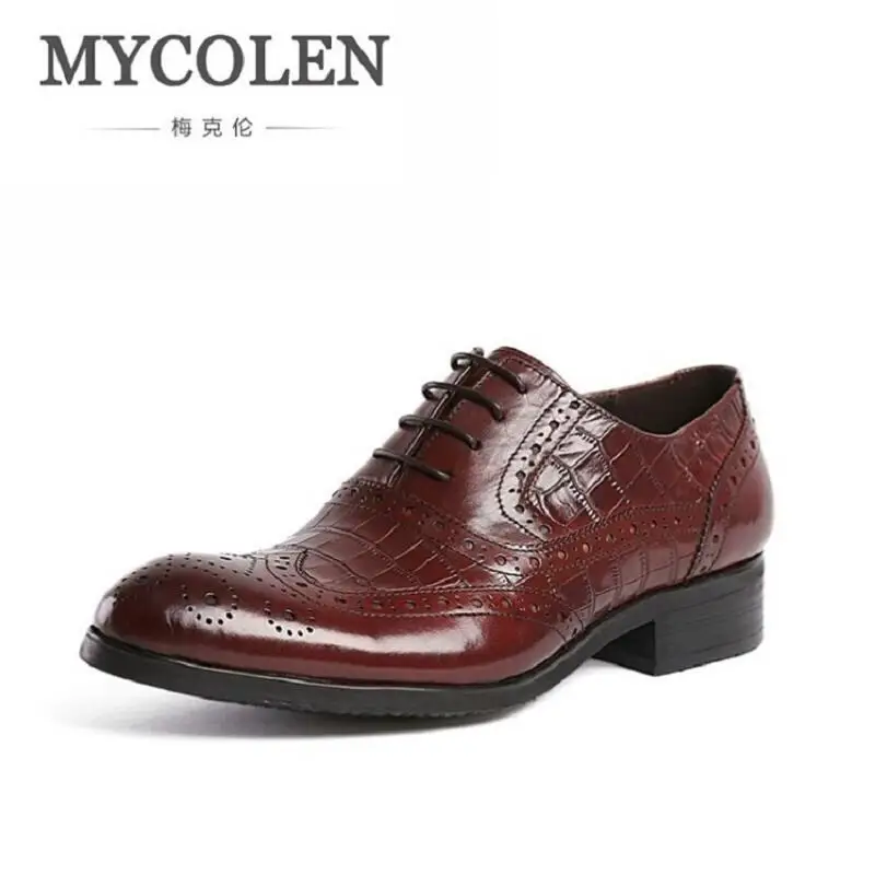 MYCOLEN Fashion Italian Men Genuine Leather Mens Dress Shoes Carved Designer Luxury Wedding Male Oxford Black Shoes Men Flats цена MYCOLEN Fashion Italian Men Genuine Leather Mens Dress Shoes Carved Designer Luxury Wedding Male Oxford Black Shoes Men Flats цены онлайн