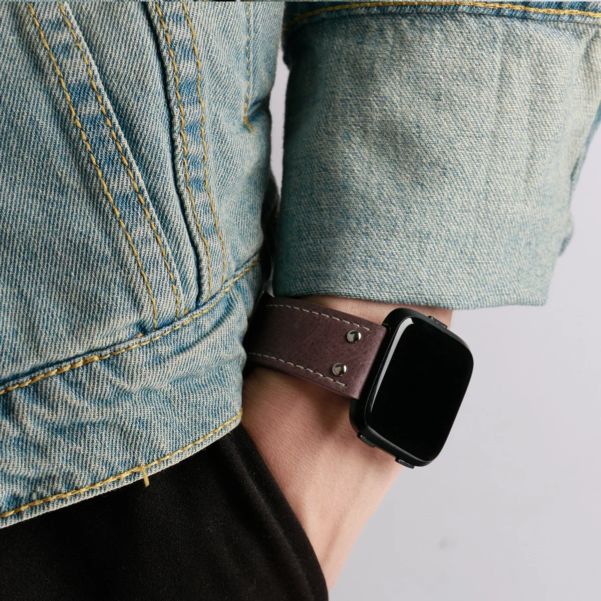 Essidi полностью зернистая кожа ремешок для часов петля для Fitbit Versa Замена офисного браслета