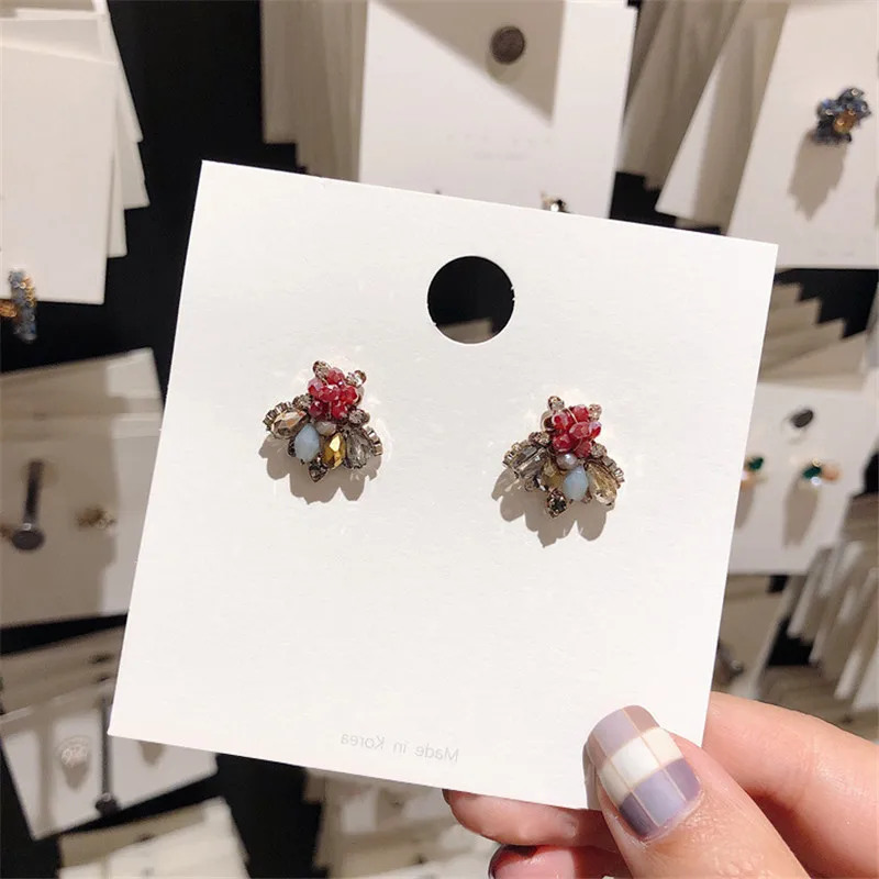 

2019 New Korean Vintage Geometric Simulated Pearl Crystal Stud Earrings Fashion Jewelry For Women Mujer Moda Boucle D'oreille