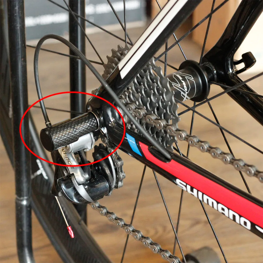 Fouriers bicicleta trasero Derailleur Protector montaje de engranaje de liberación rápida QR Cap Drivetrain guarda piezas de bicicleta de carbono o aleación Fouriers bicicleta trasero Derailleur Protector montaje de engranaje de liberación rápida QR Cap Drivetrain guarda piezas de bicicleta de carbono o aleación