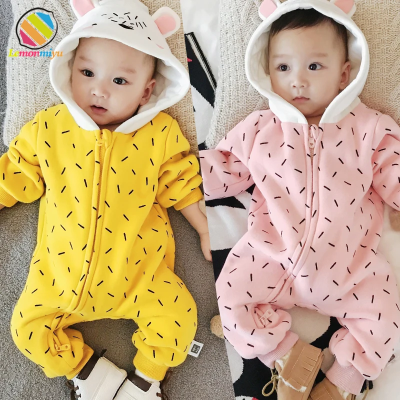 

Baby Rompers Winter Thick Climbing Clothes Newborn Boys Girls Winter Warm Rompers Cotton Christmas Bear Hooded Outwear Clothing