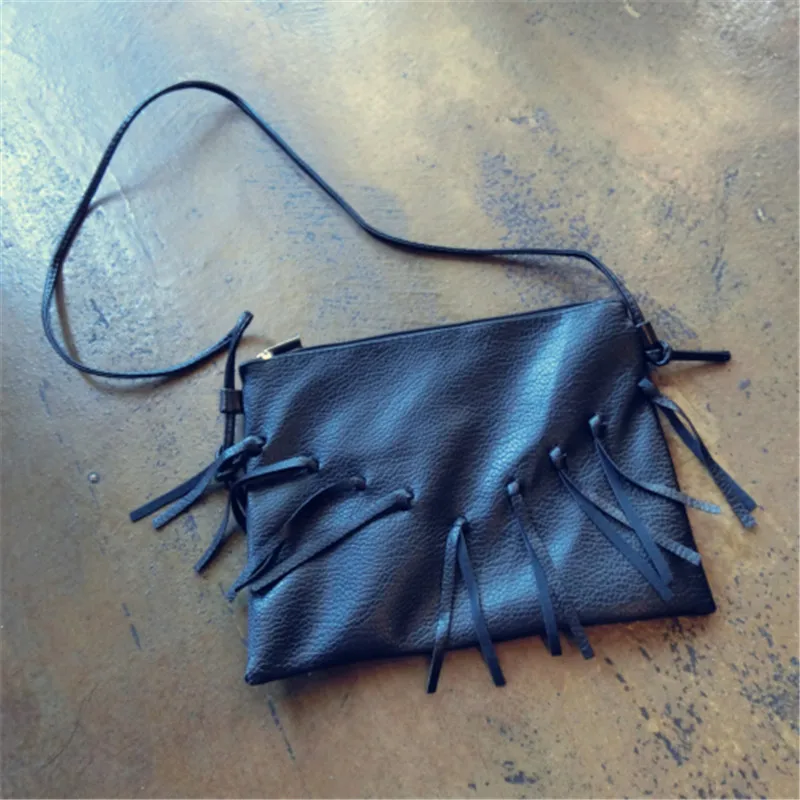 Korea Harajuku Simple Retro College Wind Leisure Shoulder Bags Tassel