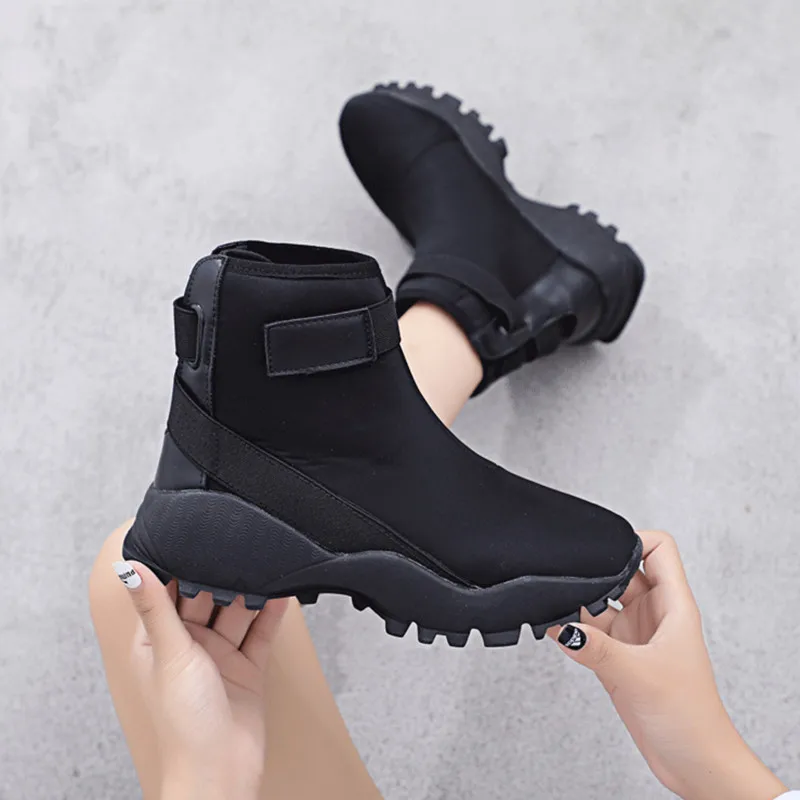 Kopen Vrouwen Platform Sneakers 2018 Herfst Winter Casual Sok Laarzen Zwarte Enkellaarsjes Voor Vrouwen Schoenen Mode Klittenband vrouw Boot