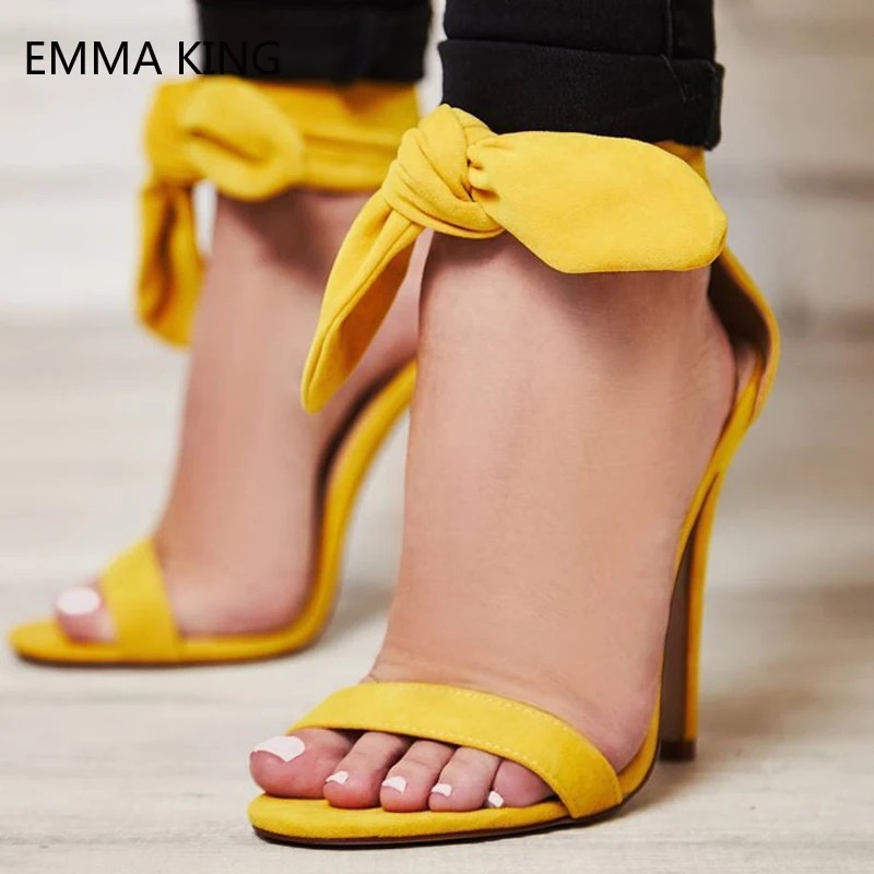 

2019 New Women's Shoes Sexy Gladiator Sandals Wome Simple Bow Stiletto Heels Open Toe Yellow Flock High Heels Sandalia Feminina