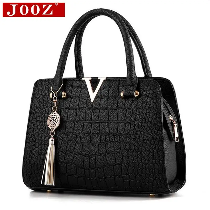Crocodile Leather Women Bag V Letters Designer Handbags Luxury Quality Lady Shoulder Crossbody Bags Fringed Women