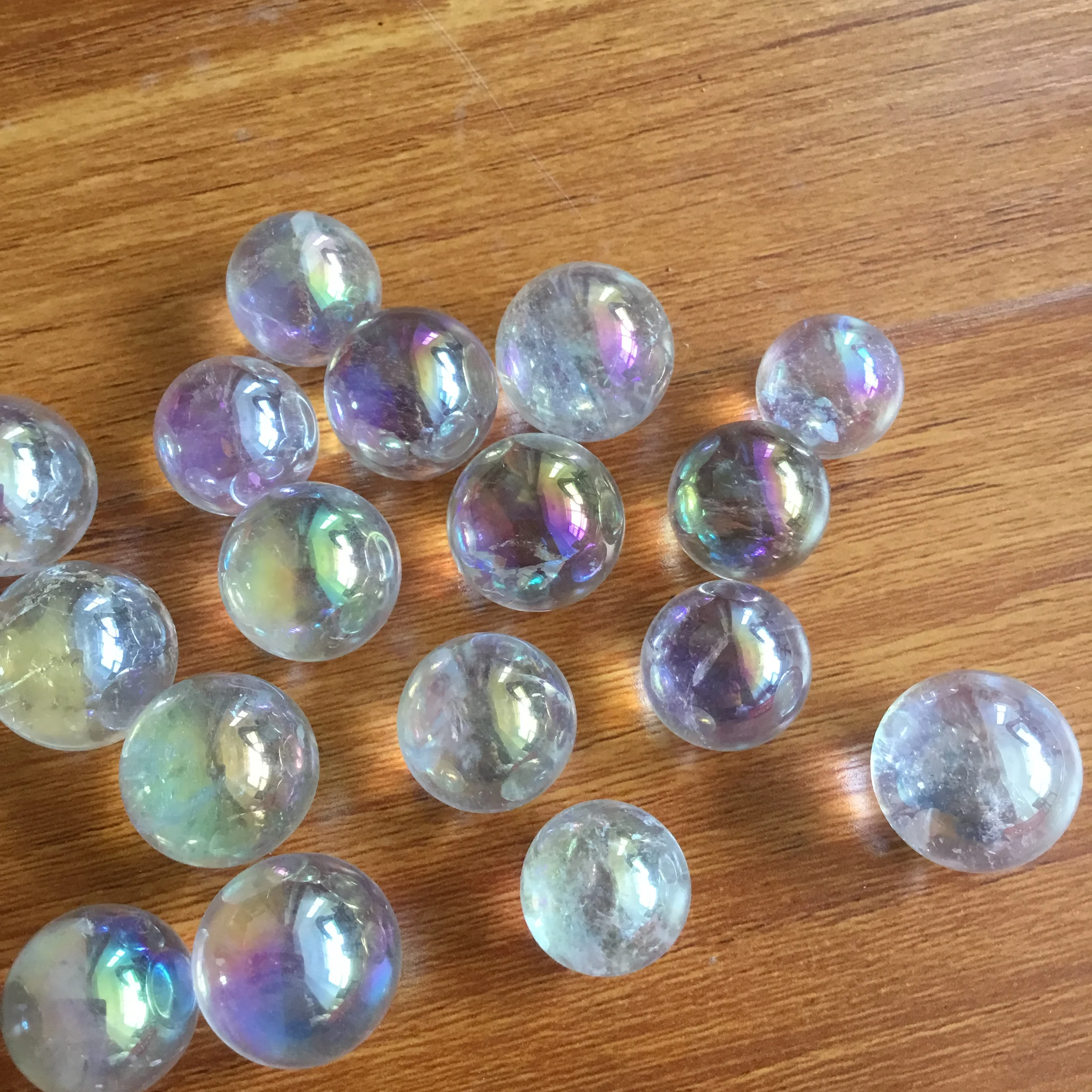 Natural quartz crystal ball reiki healing angel aura quartz sphere for home decoration Natural quartz crystal ball reiki healing angel aura quartz sphere for home decoration