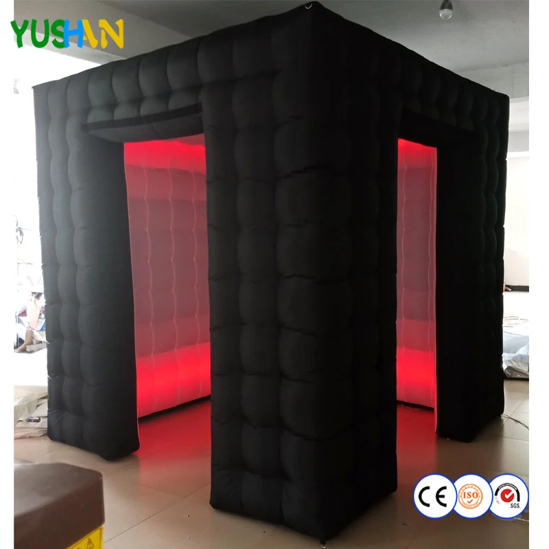 Black PHOTO BOOTH
