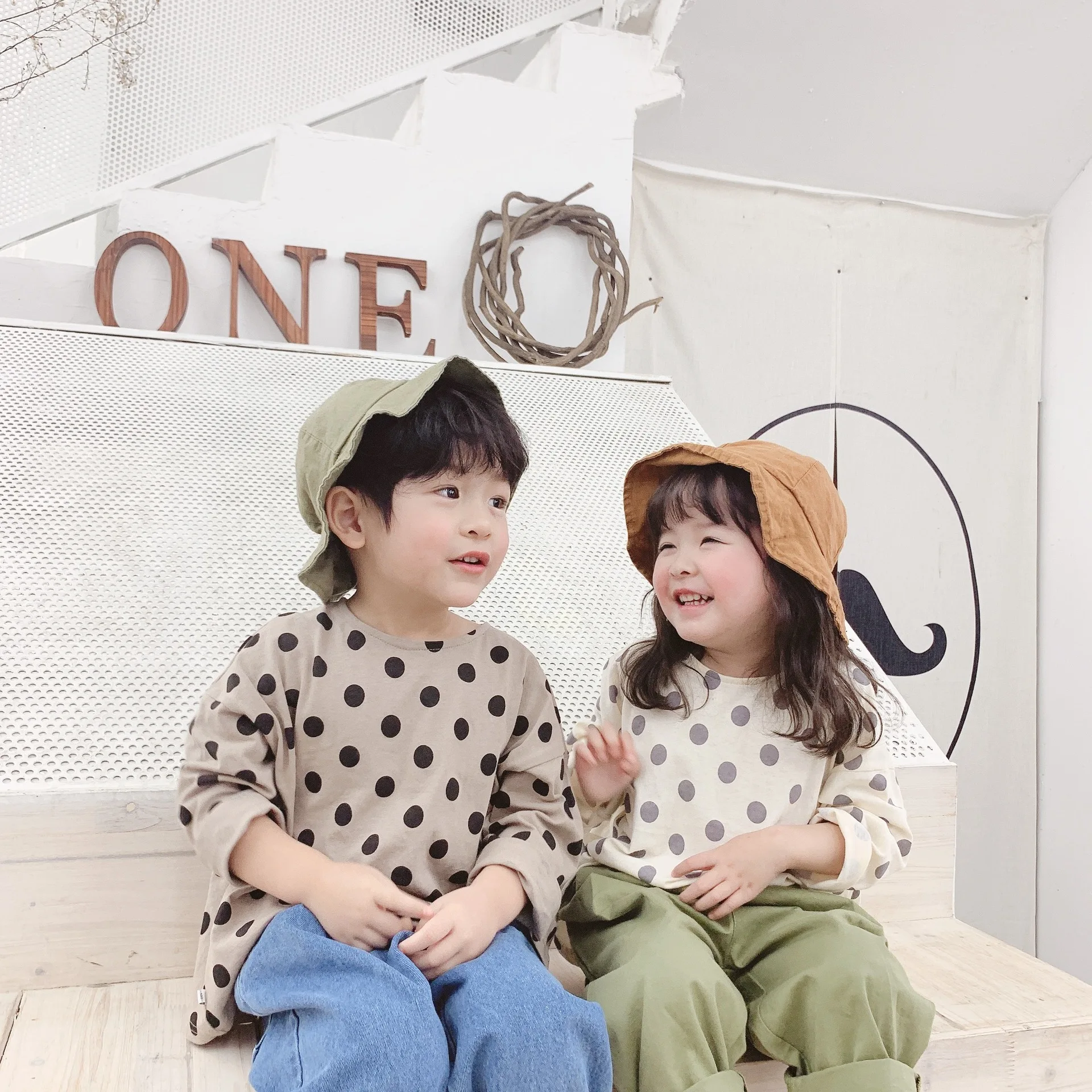 

2019 Spring Children New Long-sleeved T-shirts for Boys and Girls Dot Pattern Cotton Causal Top Clothing Toddler Kids Tees