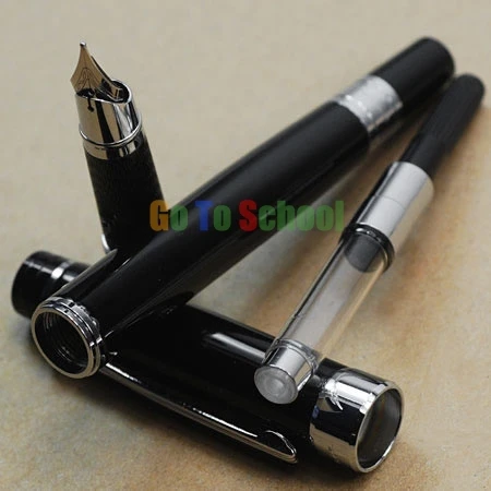 

PICASSO 917 FOUNTAIN PEN BLACK AND SILVER MEDIUM NIB