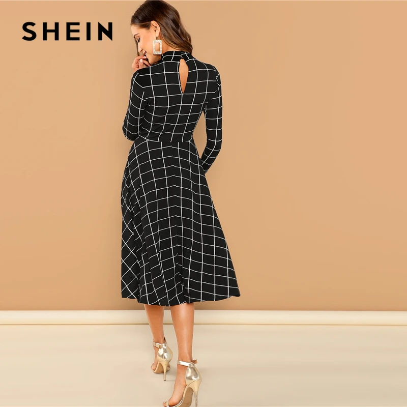 SHEIN Платье Клёш В Клетку С Длинным Рукавом Клетчатое Платье С Расклешенной Юбкой