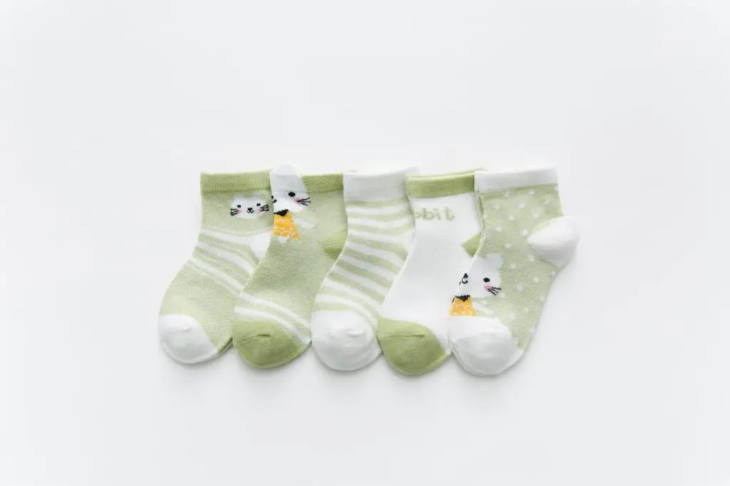 Детские носки с героями мультфильмов, 5 шт. носки с объемным рисунком для новорожденных хлопчатобумажные носки с полосками для малышей, круговые короткие милые носки-тапочки для малышей 5 цветов