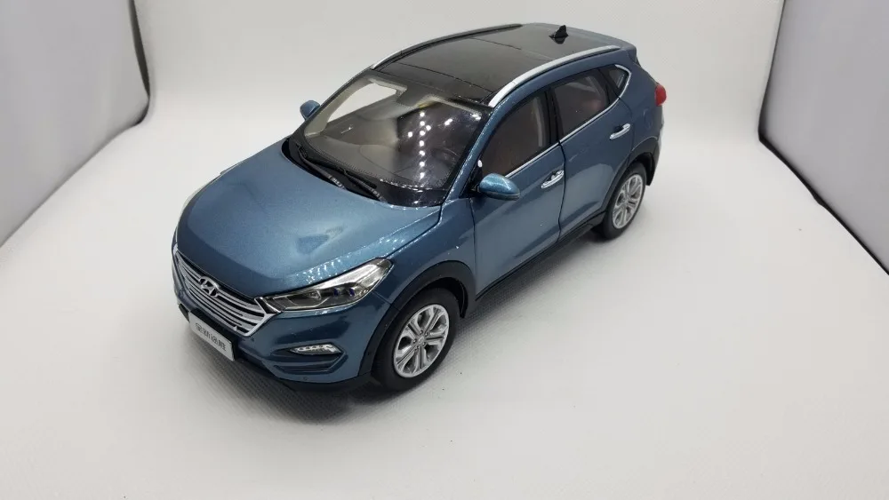 118 Diecast Model for Hyundai Tucson 2016 Blue SUV Rare Alloy Toy Car