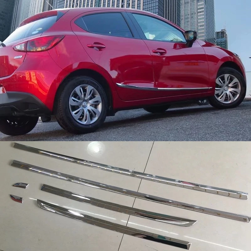 

MONTFORD ABS Chrome Side Door Body Molding Cover Trims Protector 4Pcs Decoration Car Accessories For Mazda 2 Demio 2015 2016