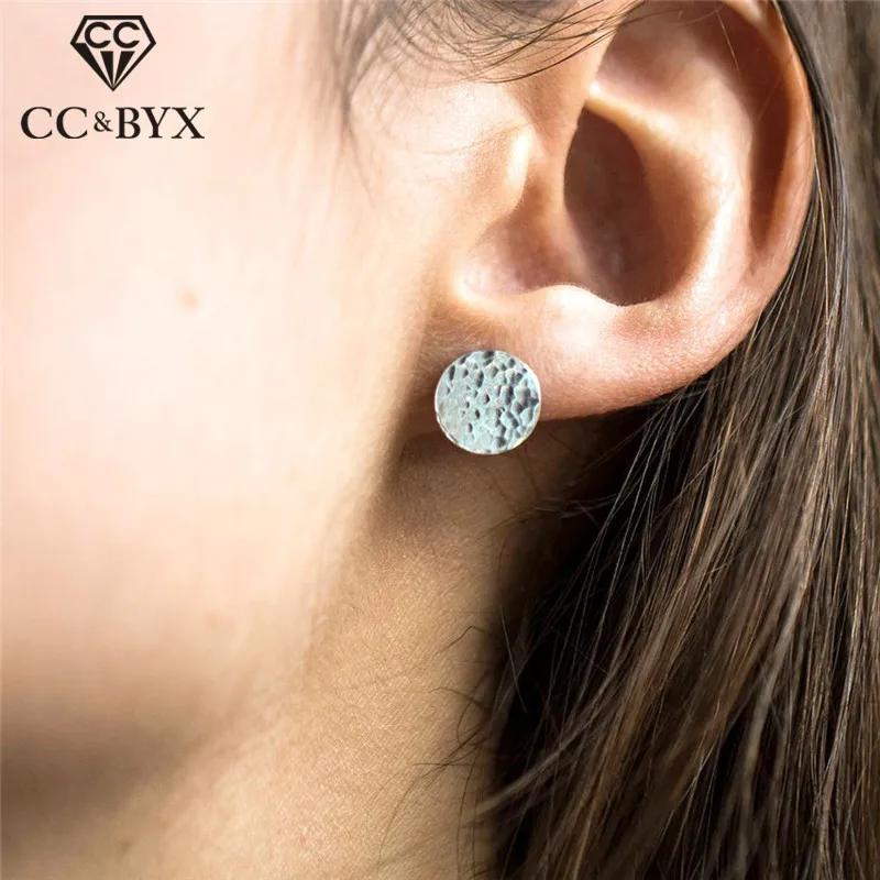 

CC Pure 925 Silver Stud Earrings For Women Round Minimalist Classic Jewelry Office Fashion Accessories Girls Party Gift CCE528