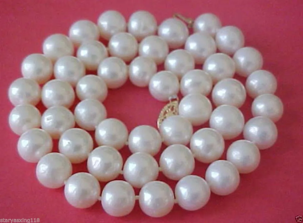 

Selling Selling AA++ 9-10mm white South Sea pearl necklace 18