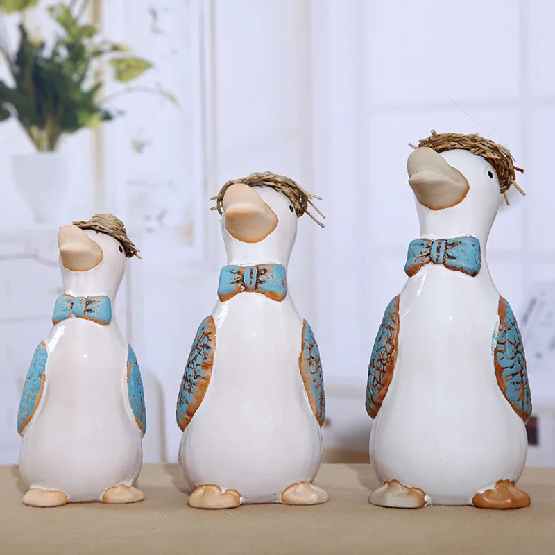 Beste 3 stk partij Woninginrichting decoratie ornamenten keramische eend ambachten serie home decor beeldjes miniaturen dier strawhat