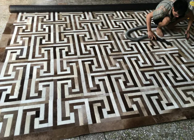 Moderno patchwork fatti a mano da cucire pelle bovina tappeto per ... Tappeti moderni fatti a mano