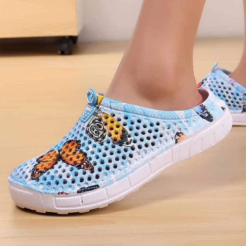 

2018 womens casual Clogs Breathable beach sandals valentine slippers summer slip on women flip flops shoes home shoes for women