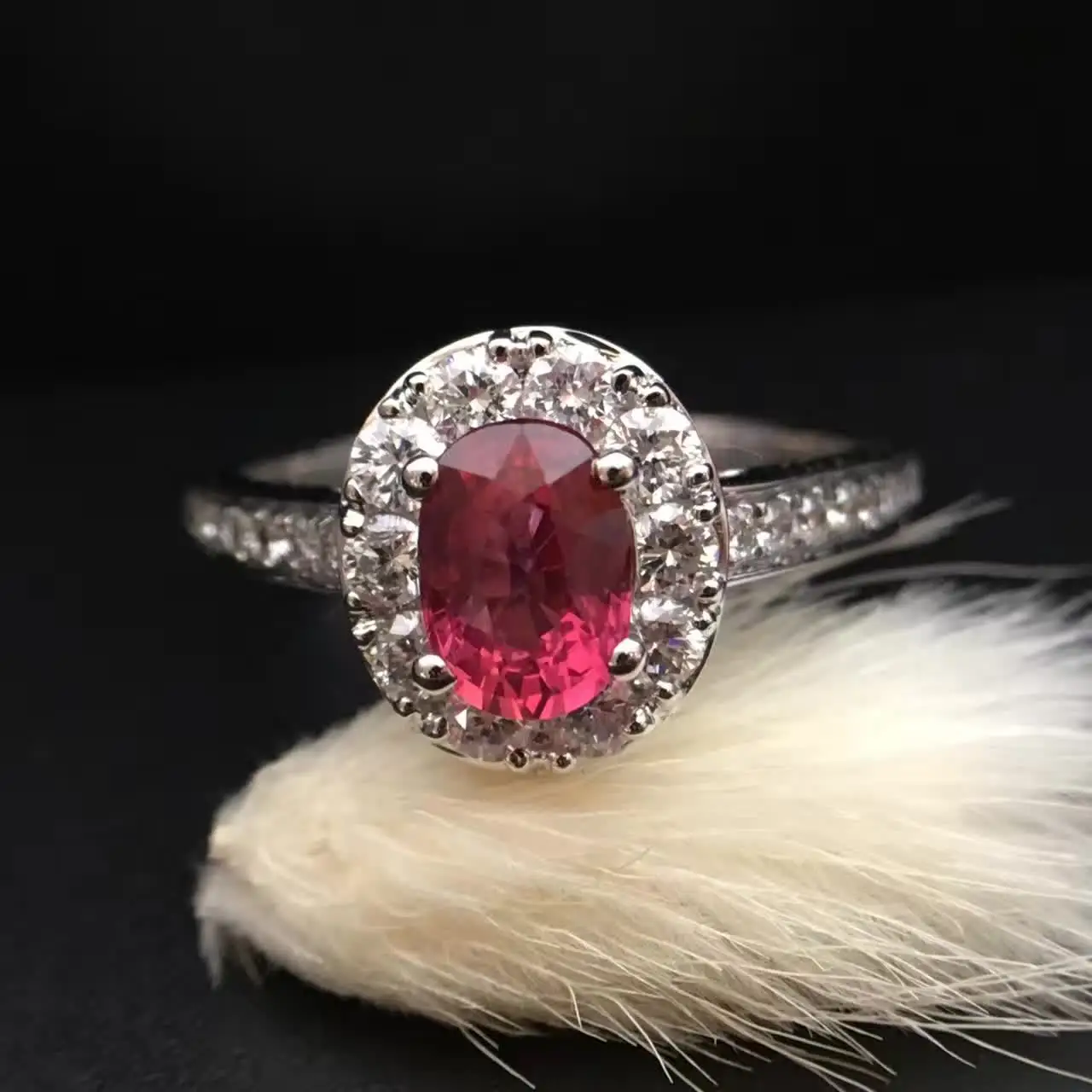 

0.961ct+0.54ct 18K Gold Natural Women Ruby Ring with Diamond Setting 2016 New Fine Jewelry Wedding Band Engagement