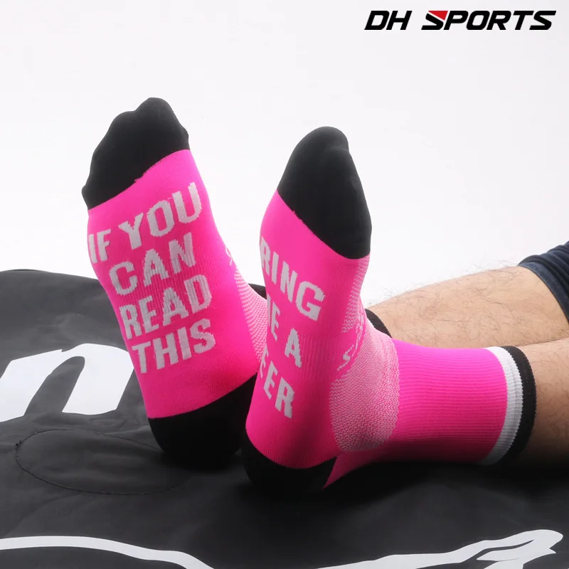 

2019 New If You Can Read This Bring Me A Beer Professional Brand Outdoor Sport Socks Racing Cycling Sock Running Climbing Sock