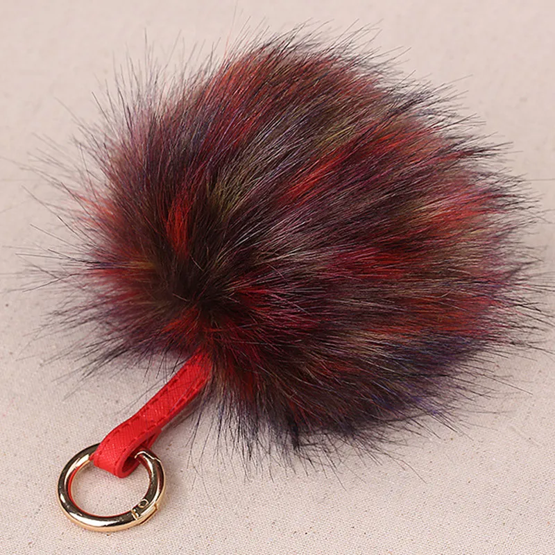 

Luxury Imitation Fluffy Raccoon Fur Ball Keychain Fur Keychain Pom pom Key Chain Pompom Keyring Charm Women Bag Pendant Dec