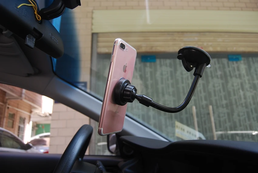 magnetic car holder (17)