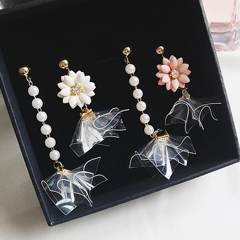 

Fashion Asymmetric Transparent Flower Drop Pendientes Simulated Pearl Beaded Dangle Earrings Sweety Cute Jewelry Gift Mujer