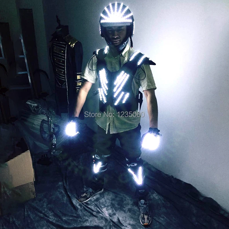 Armor suit (2)