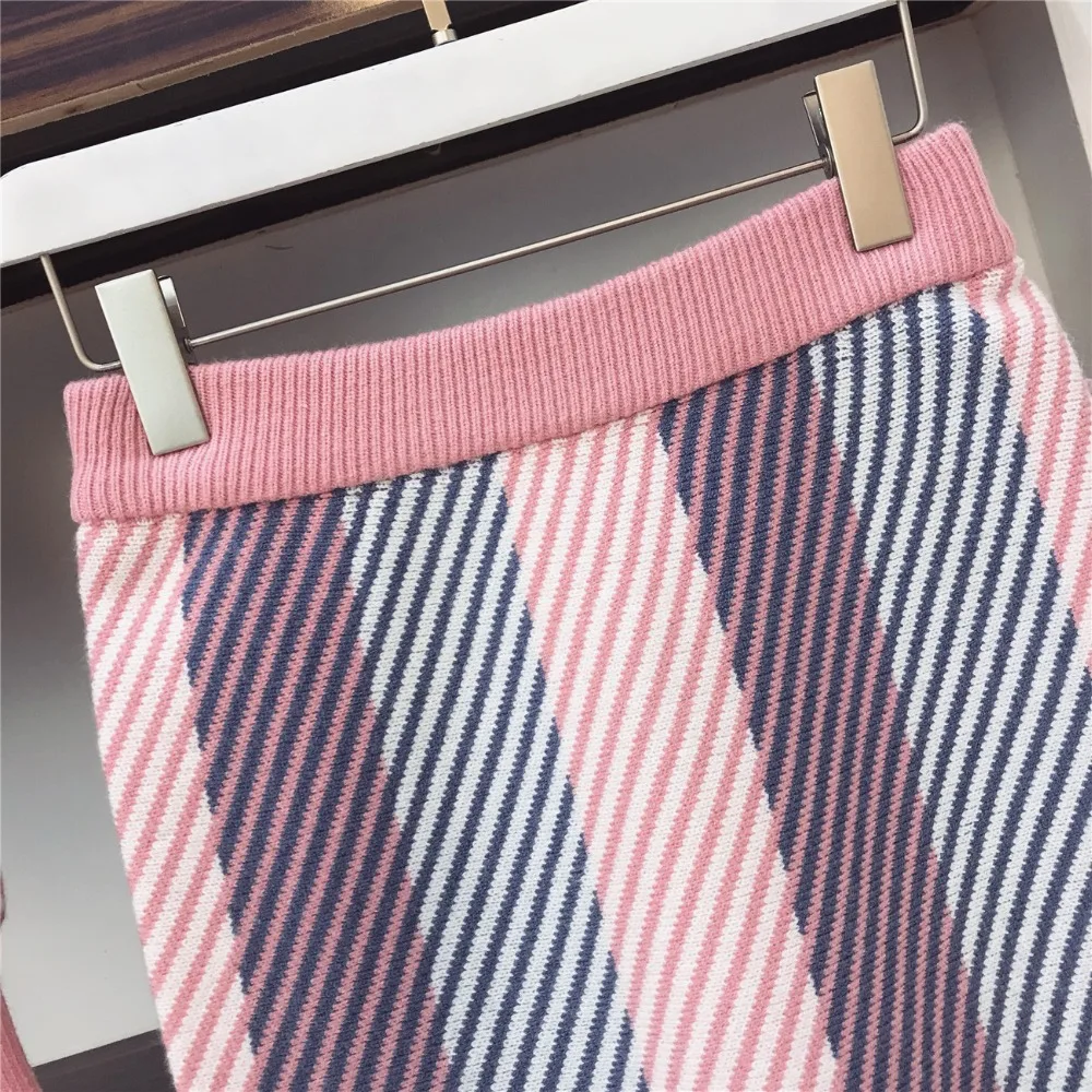 HTB1ZUfOairxK1RkHFCcq6AQCVXaX