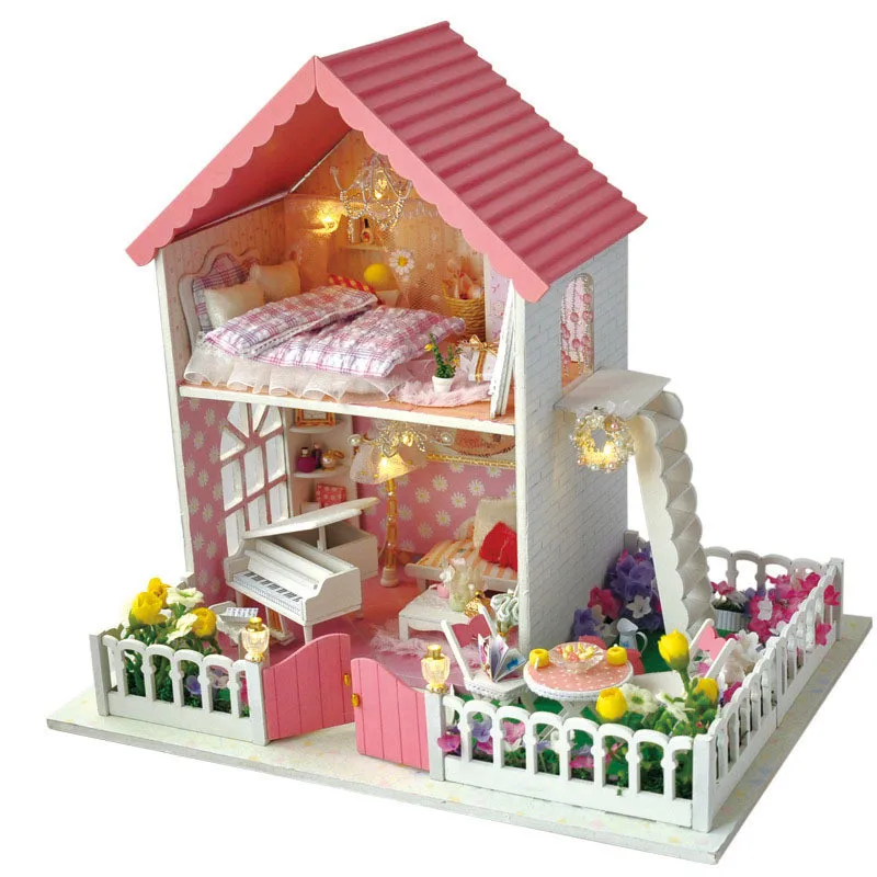

Cute Families House DIY Wooden Dollhouse Dolls Secret Garden Creative Birthday Gift Toys for Girls Juguetes Brinquedos
