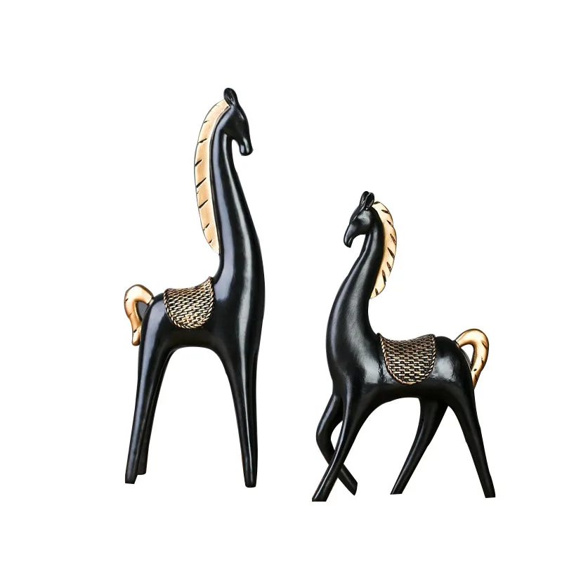 

Creative Modern Resin Crafts Home Decoration Cute Animals Horse Figurine Birthday Gift For Friend Simple Horse artesanato