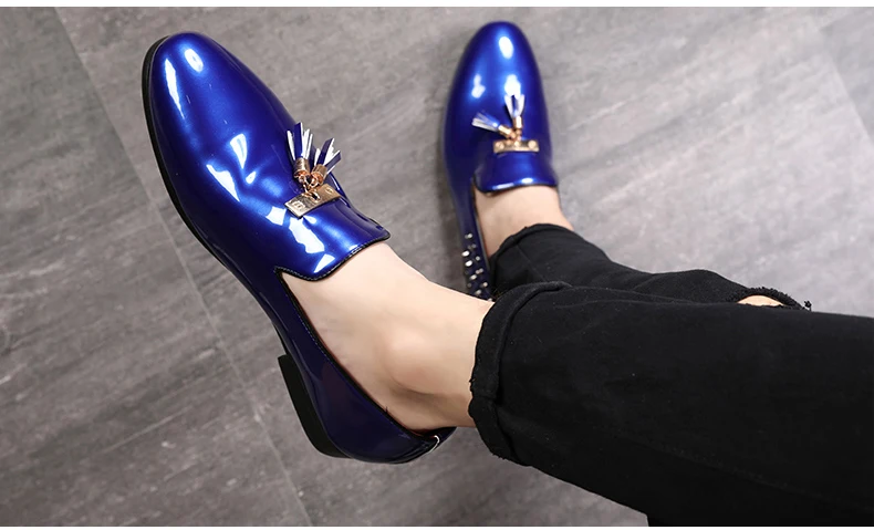 Mens Casual Shoe Wedding Mens Shoes Casual Slip On Red Waterproof Luxury Men Loafers Shoes Gold Fashion Party Shoe Men Plus Size (7)