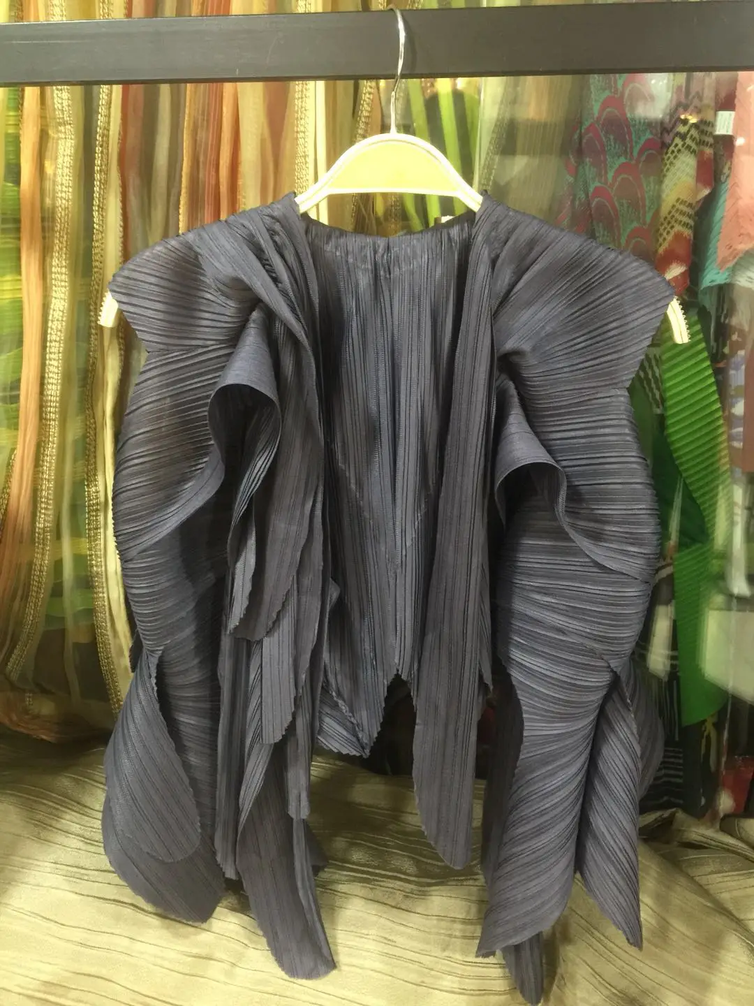 

Spring clothes miyake wrinkled ponchos vest women 2019 free shipping