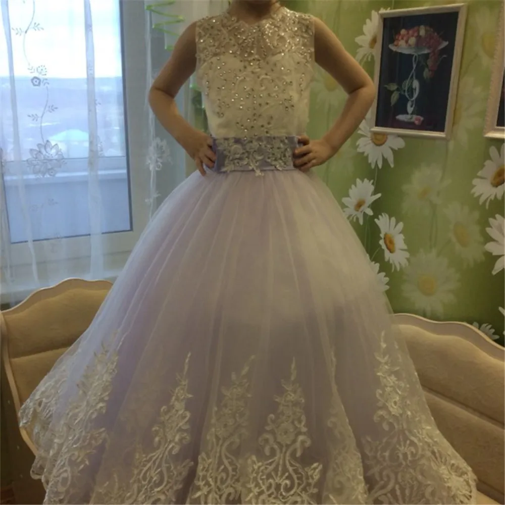 Flower Girl Dresses With Bow Beaded Crystal Lace Up Applique Ball Gown First Communion Dress for Girls Customized Vestidos Longo