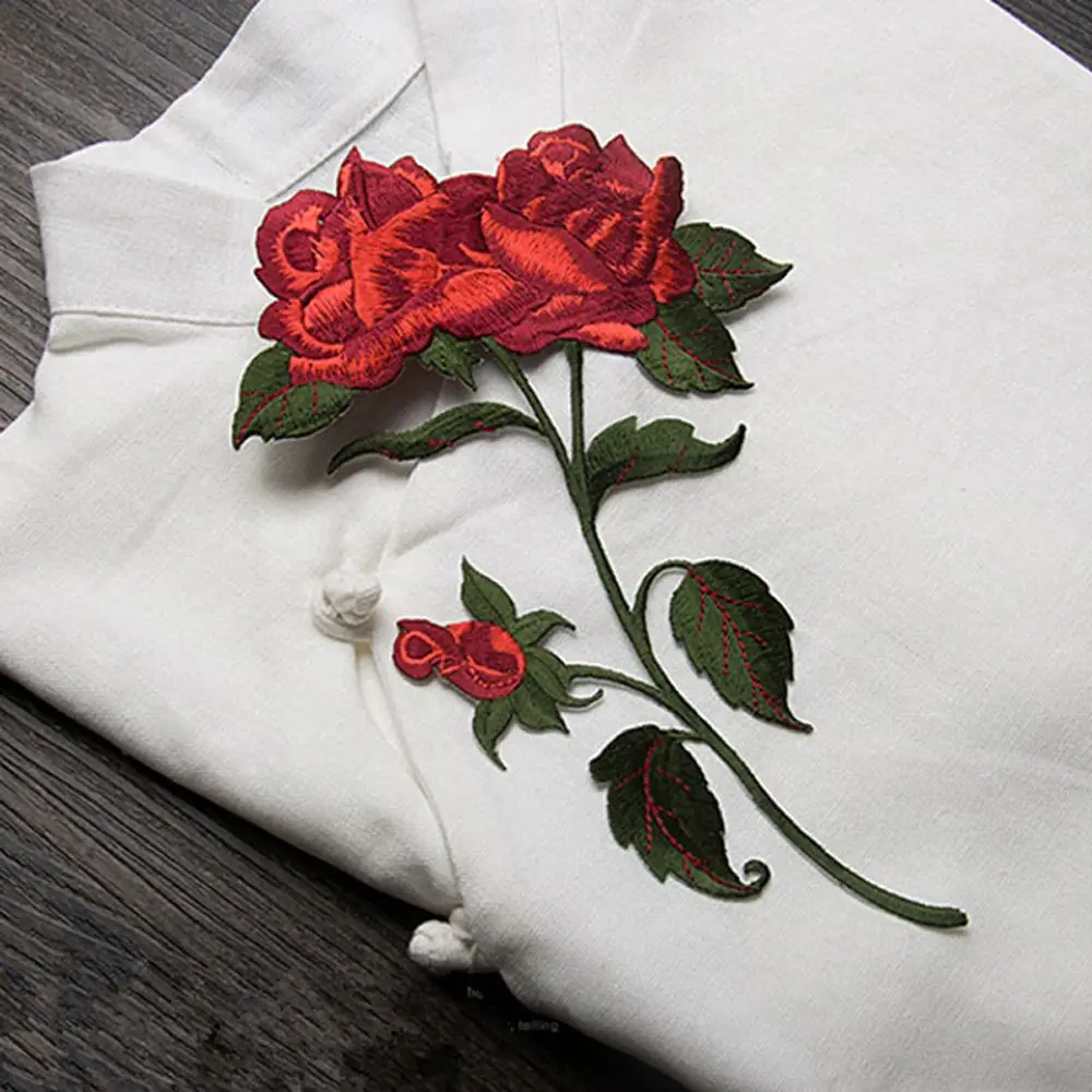 1PC Red Rose Blossom Flower Applique Clothing Embroidery Patch Fabric