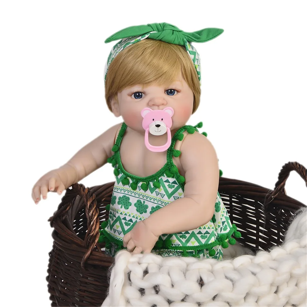 

55cm Silicone vinyl Body Reborn Baby Doll cute Bebe girl Doll In fashion green Clothe Brinquedos For Girls Children best gift