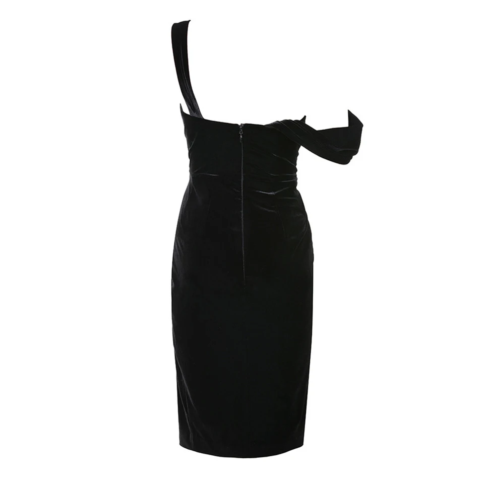 petronella-black-02