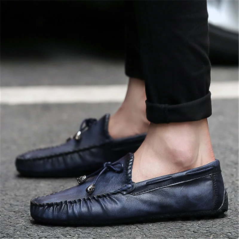

Spring Men Shoes Casual Loafers Italian Moccasins Slip on Casual Shoes Male Driving Black Flats Sneakers Zapatillas HH-396